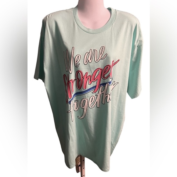 We are Stronger Together Graphic Mint Green Short Sleeve T-Shirt NWOT XL - Picture 1 of 4